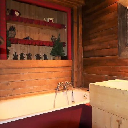 Chalet Avoriaz 12 Pers, Skis Aux Pieds, Cheminee, Terrasse Sud - Fr-1-633-33 Alpstuga